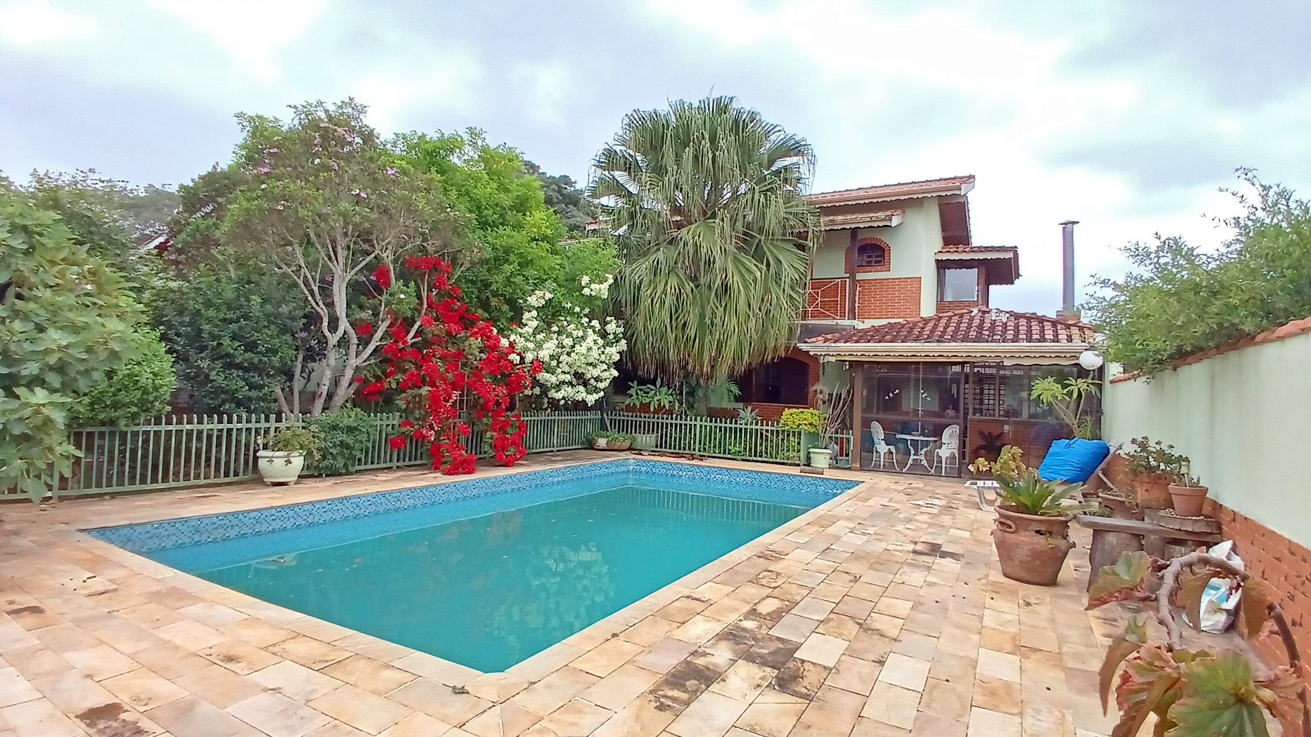 Linda Casa no Bairro Santos Reis