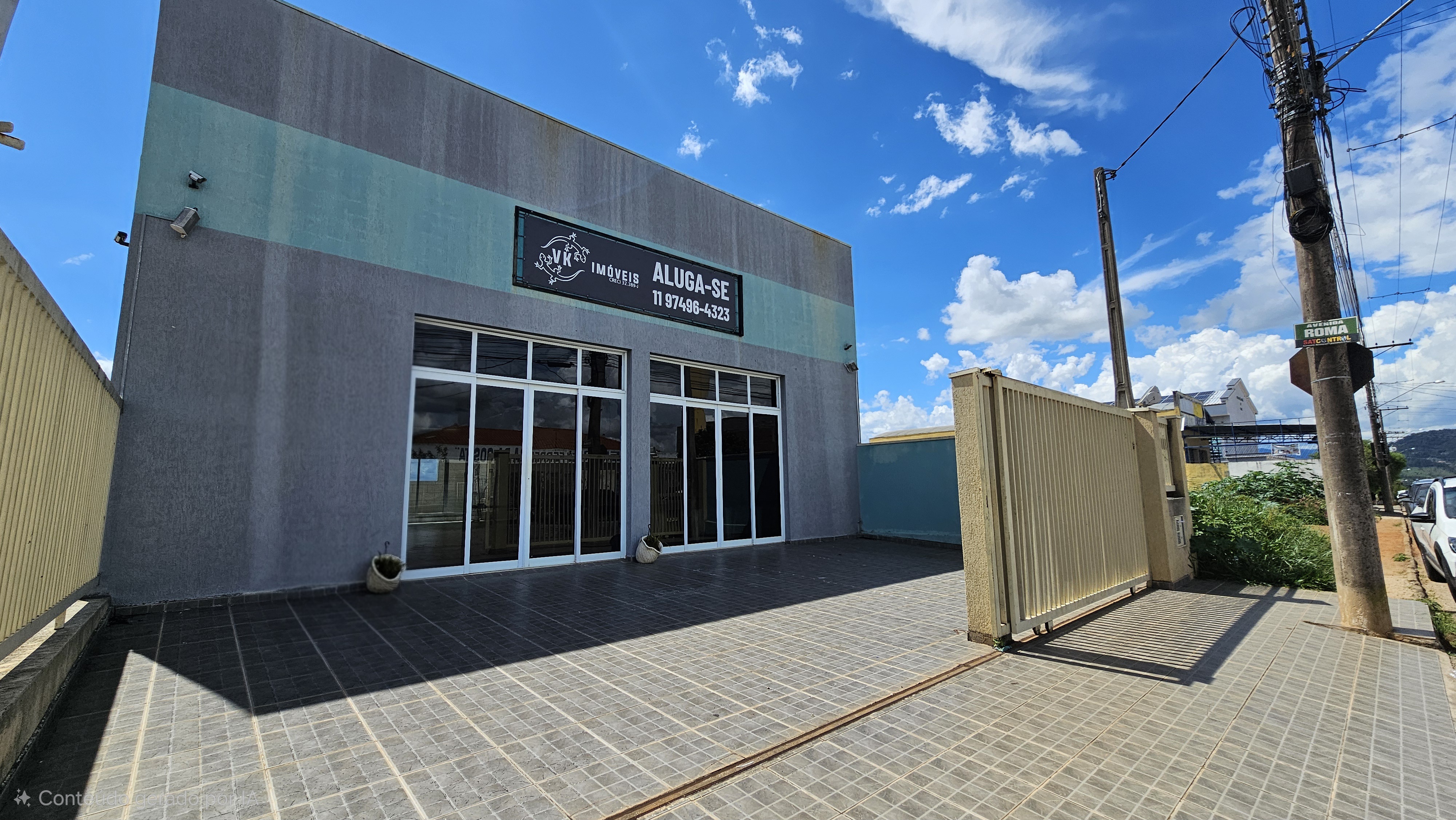 Salão Comercial no San Marino