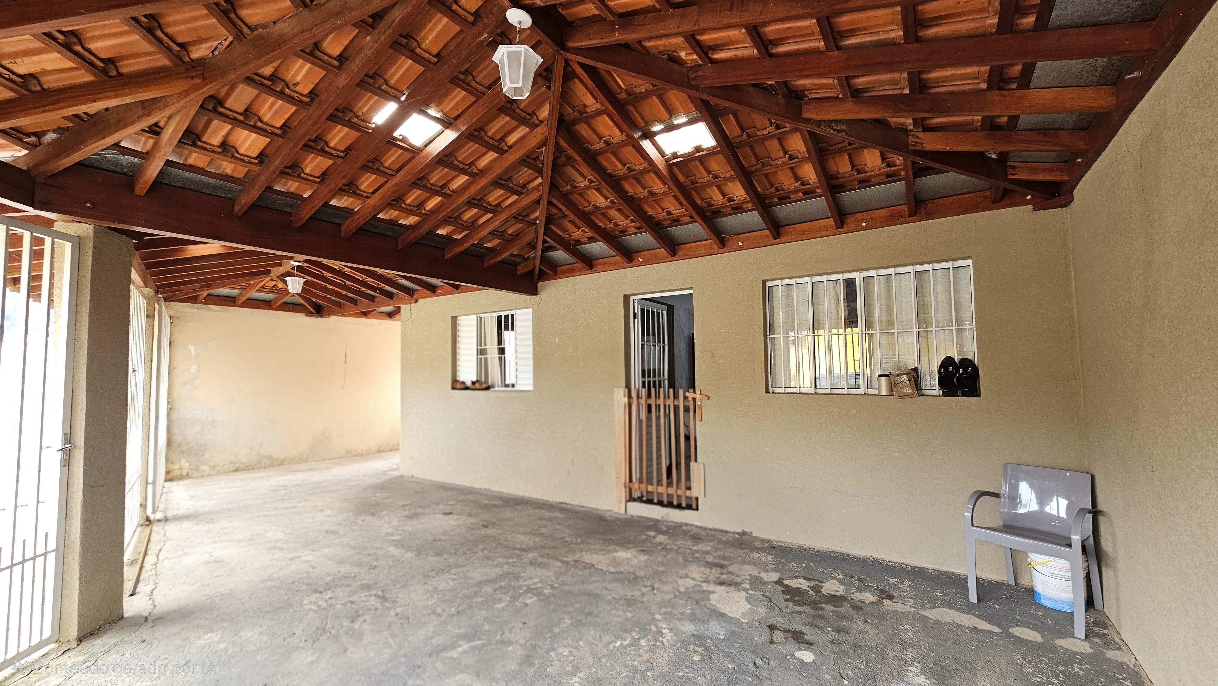 CASA À VENDA - POUSO ALEGRE - PIRACAIA SP