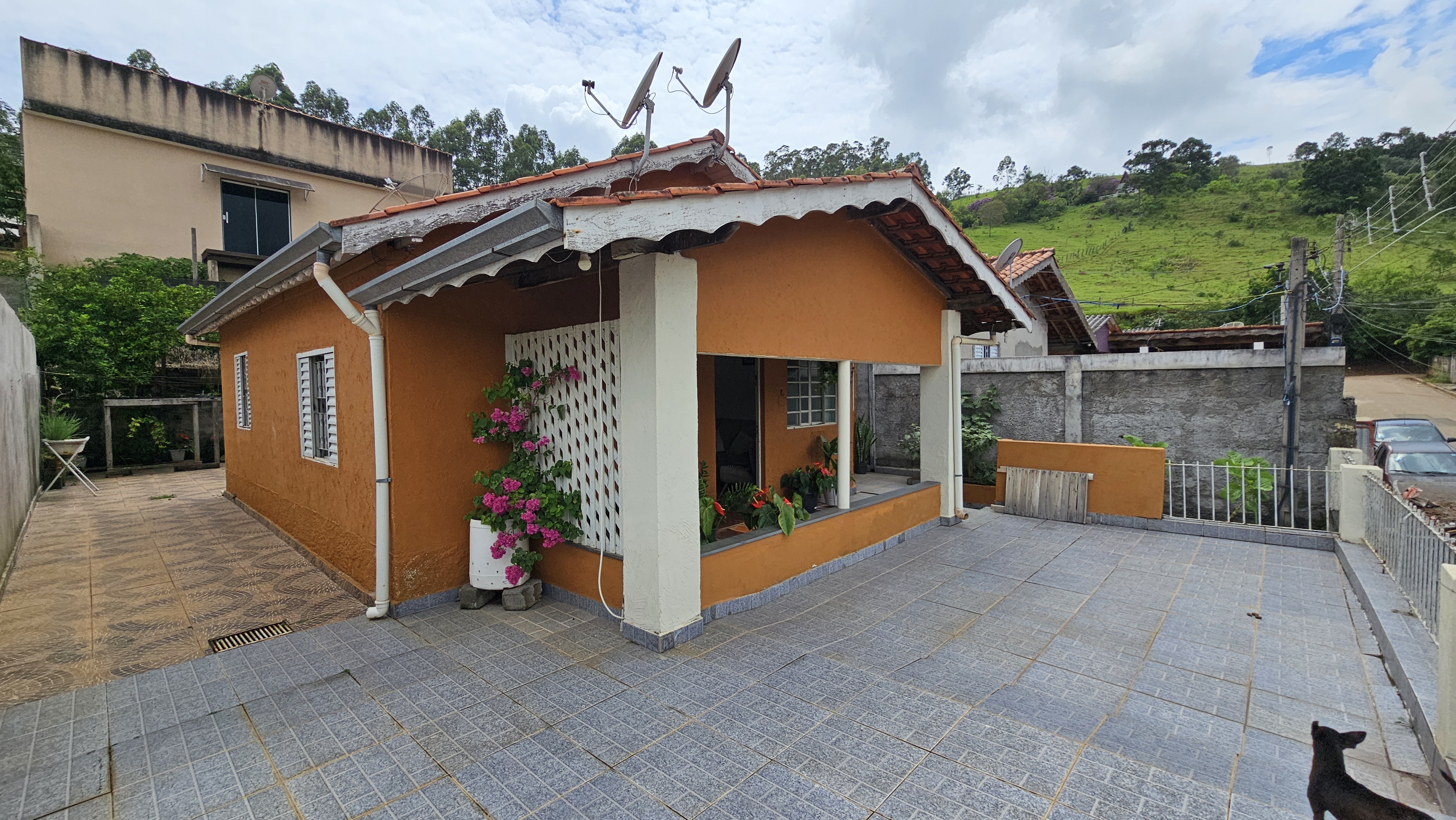 🏡 CASA À VENDA – BAIRRO NOSSO TETO – PIRACAIA/SP